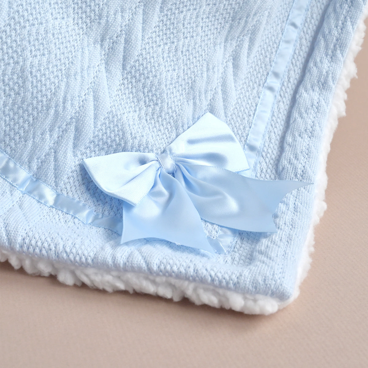 Embroidered Blue Knitted Blanket for Baby With Bow