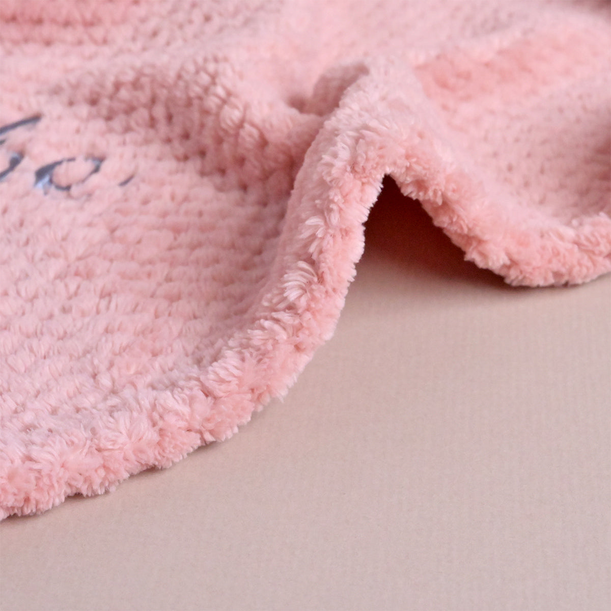baby blanket in pink with name